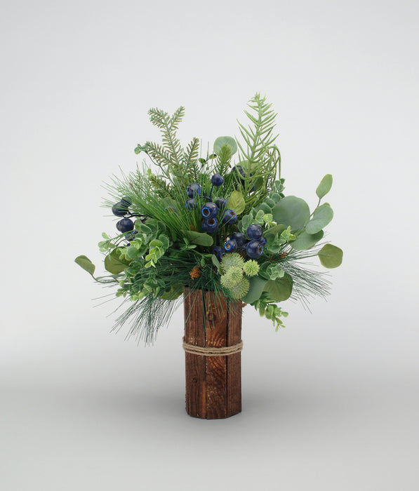 Mixed Foliage/Vinyl Pine/Blueberry